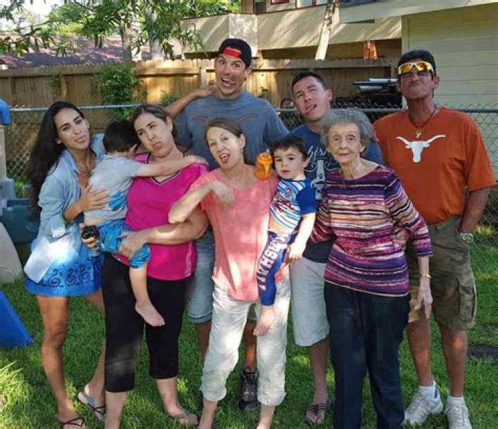 A Glimpse Into Sean Faris's Family: His Precious Children