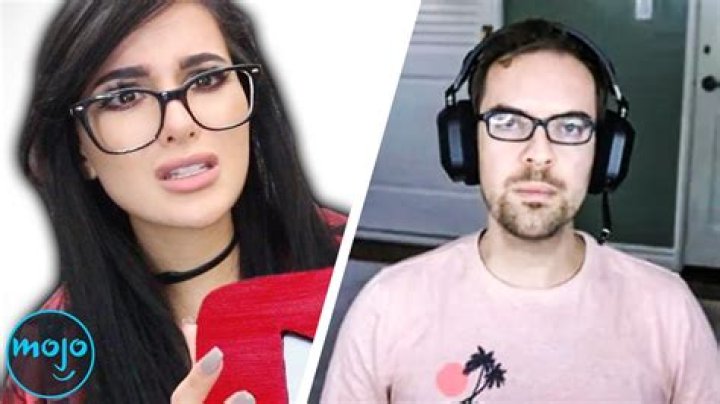 Did SSSniperwolf's Popularity Take A Hit: Exploring Follower Loss