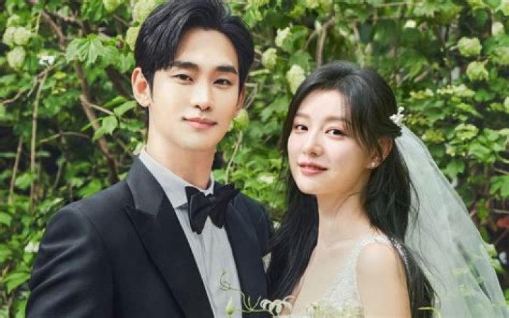 Exploring The Chemistry Between Kim Jiwon And Kim Sohyun