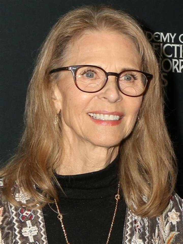 How Old Is Lindsay Wagner