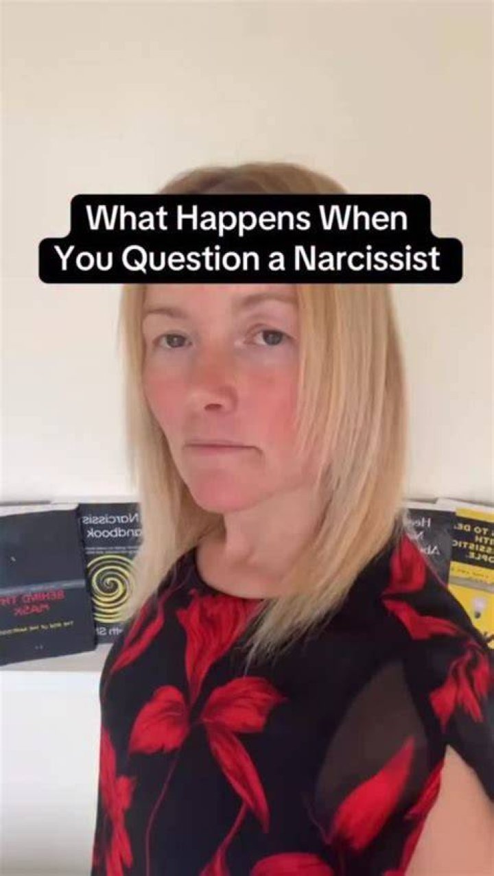 How the narcissist avoids being questioned?