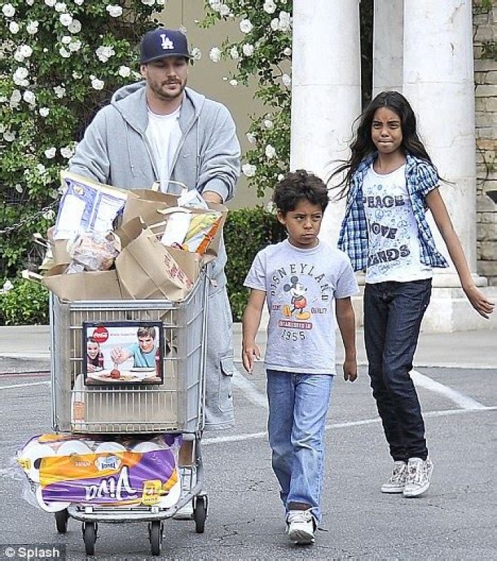 The Latest News And Updates On Kaleb Michael Jackson Federline