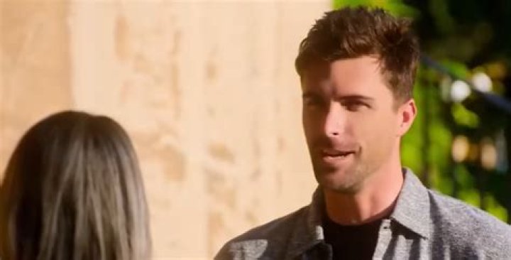 The Untold Truth About Alex Hall And Her Former Husband, Neil Flores