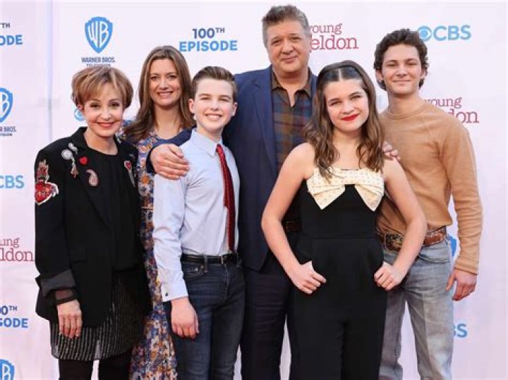 Uncovering The Young Sheldon Cast's Salaries: A Financial Deep Dive