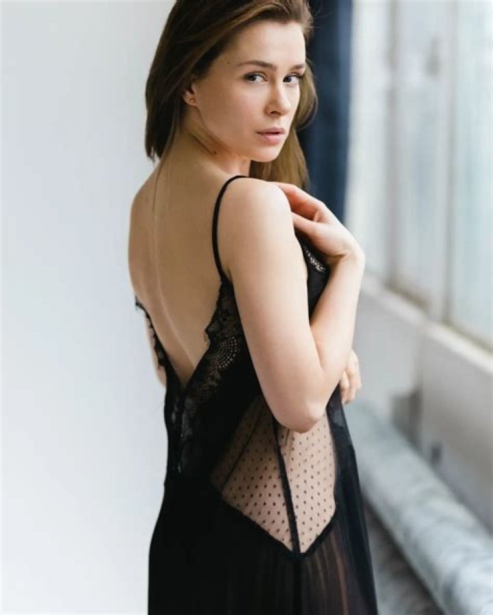 Unveiling Anna-Maria Sieklucka's Height: A Comprehensive Guide