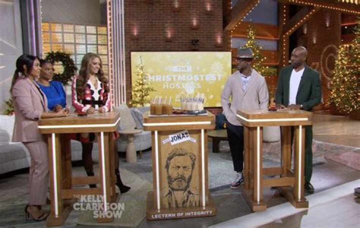 Unveiling Whitney Cummings' Love Life: The Mystery Man Unveiled