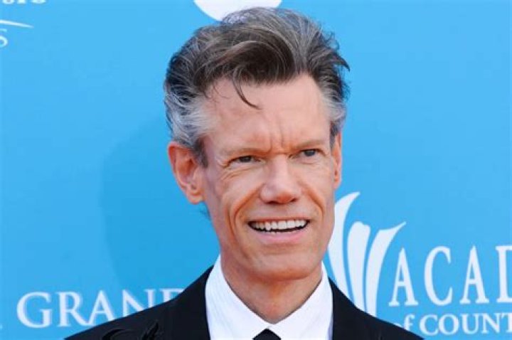 When Randy Travis's Stroke Reshaped His Destiny