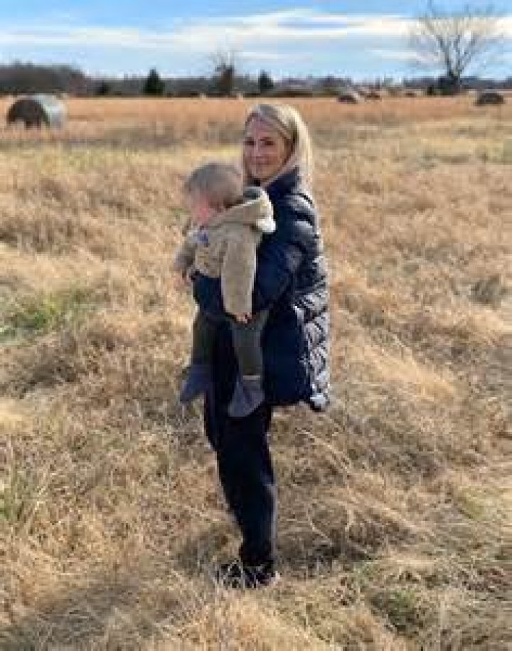 When Will Carrie Underwood Have Her Baby?